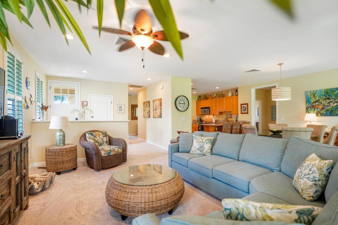 Nihilani Apartments Princeville Room photo